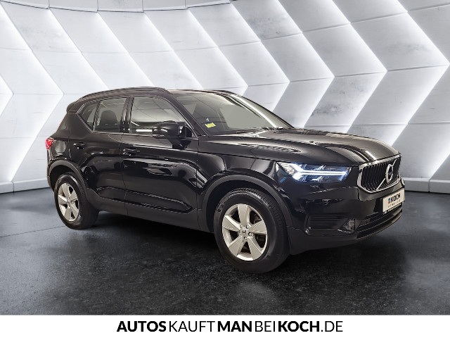 Volvo  XC40 Momentum Core, T2 Schaltgetriebe