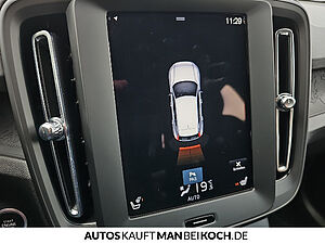 Volvo  XC40 Momentum Core, T2 Schaltgetriebe