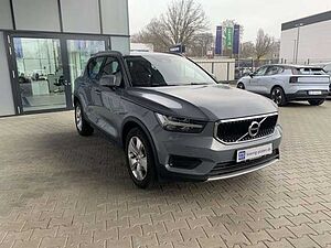 Volvo  T4 2WD Momentum Pro (EURO 6d-TEMP) Klima Navi