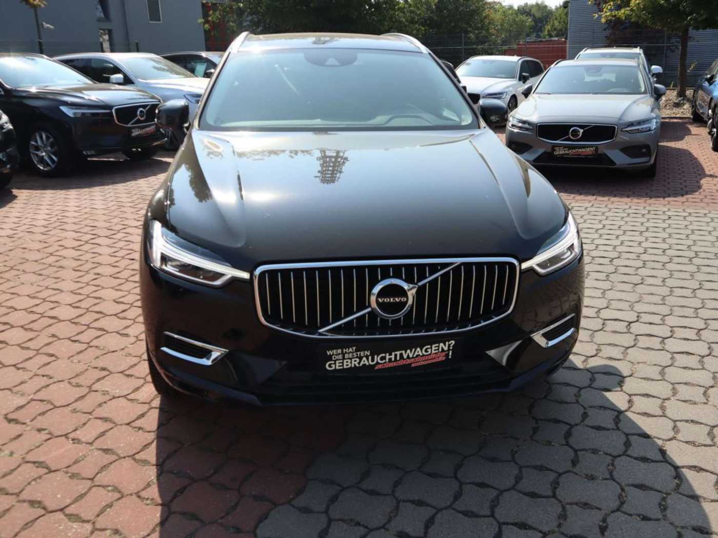 Volvo  T8 AWD Inscription+Harman+BLIS+Panorama+