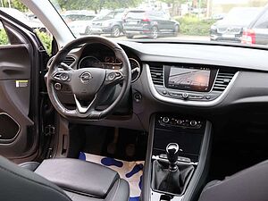 Opel  1.2 Innovation+Leder+Denon+AHK+360+