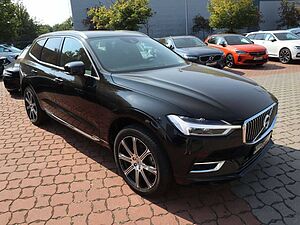 Volvo  T8 AWD Inscription+Harman+BLIS+Panorama+