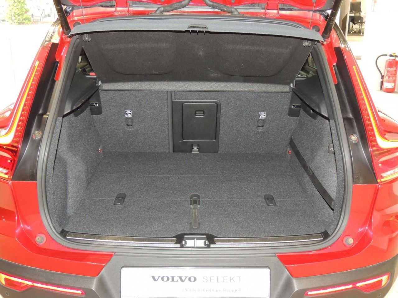 Volvo  D3 R-Design Geartronic Klima Navi