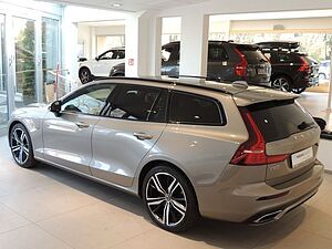 Volvo  Recharge T8 AWD Geartronic R-Design Klima